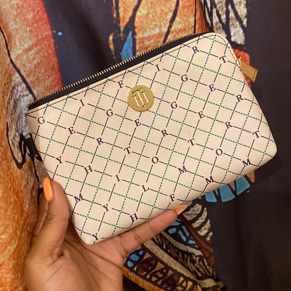 Tommy Hilfiger wristlet